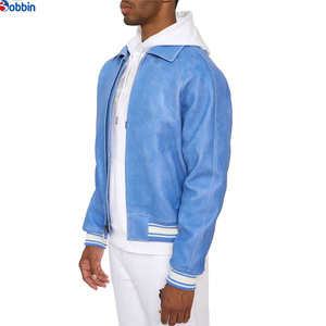 Chaquetas Varsity Estilo Letterman Personalizadas de Alta Calidad para Hombre, Tela Satinada, Mangas de Cuero Genuino, Incluye Capucha para Invierno - Product Image 5