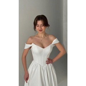 Robe de mariée à épaules dénudées Robe de mariée modeste A-ligne - Product Image 4