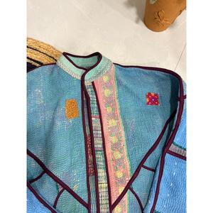Veste matelassée réversible vintage 1 1 avec logo personnalisé, en cuir satiné, doublure en lin, style universitaire court pour femme, idéale pour l'automne - Product Image 2