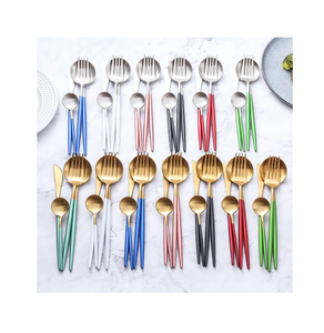 Ensemble de couverts en laiton durable fait à la main boîte noire ensemble de couverts en acier miroir plaqué titane ensemble de cuillères de service à dessert alimentaire - Product Image 1