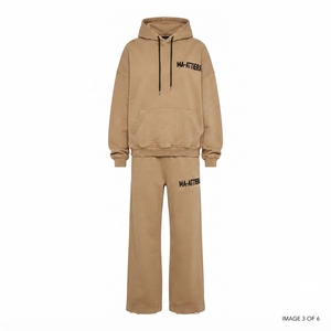 Ensemble survêtement décontracté en molleton de coton pour femme, coupe oversize, couleur beige, avec sweat à capuche et pantalon de jogging, style streetwear, vente en gros OEM - Product Image 4