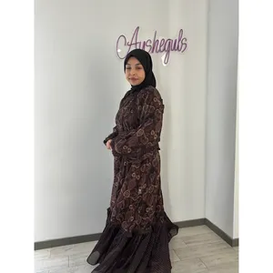 Robe en mousseline de soie de style ottoman, coupe trapèze, avec ourlet à volants et taille empire - Product Image 4