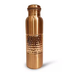 Bouteille en cuivre pur de qualité d'exportation pour l'eau potable du fabricant indien de bouteille d'eau en cuivre à vendre échantillon gratuit. - Product Image 1