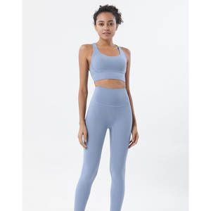 Etiqueta privada Color sólido Todos los tamaños Mujeres Yoga Set Ropa deportiva Dos piezas Ejercicio Mujeres Yoga Set para la venta - Product Image 1