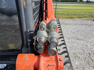 Chargeuse compacte sur chenilles Kubota SVL95-2S de 2016, bien entretenue, bon marché et propre, à vendre avec livraison dans le monde entier - Product Image 6