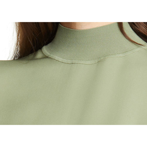 Canotte da donna traspiranti verdi, taglie forti, in raso di seta lavorato a maglia, con scollo a costine, casual, con stampa decorativa, in nylon, disponibili anche taglia XS - Product Image 2