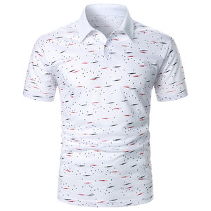 Venta al por mayor de polos de secado rápido transpirables para hombres personalizados polos de golf de patrón sólido con sublimación personalizable - Product Image 6