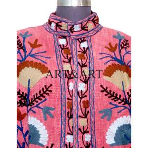 Manteau d'hiver pour femme en coton matelassé brodé à la main de qualité supérieure, longueur standard, couleurs et tailles personnalisables - Product Image 3