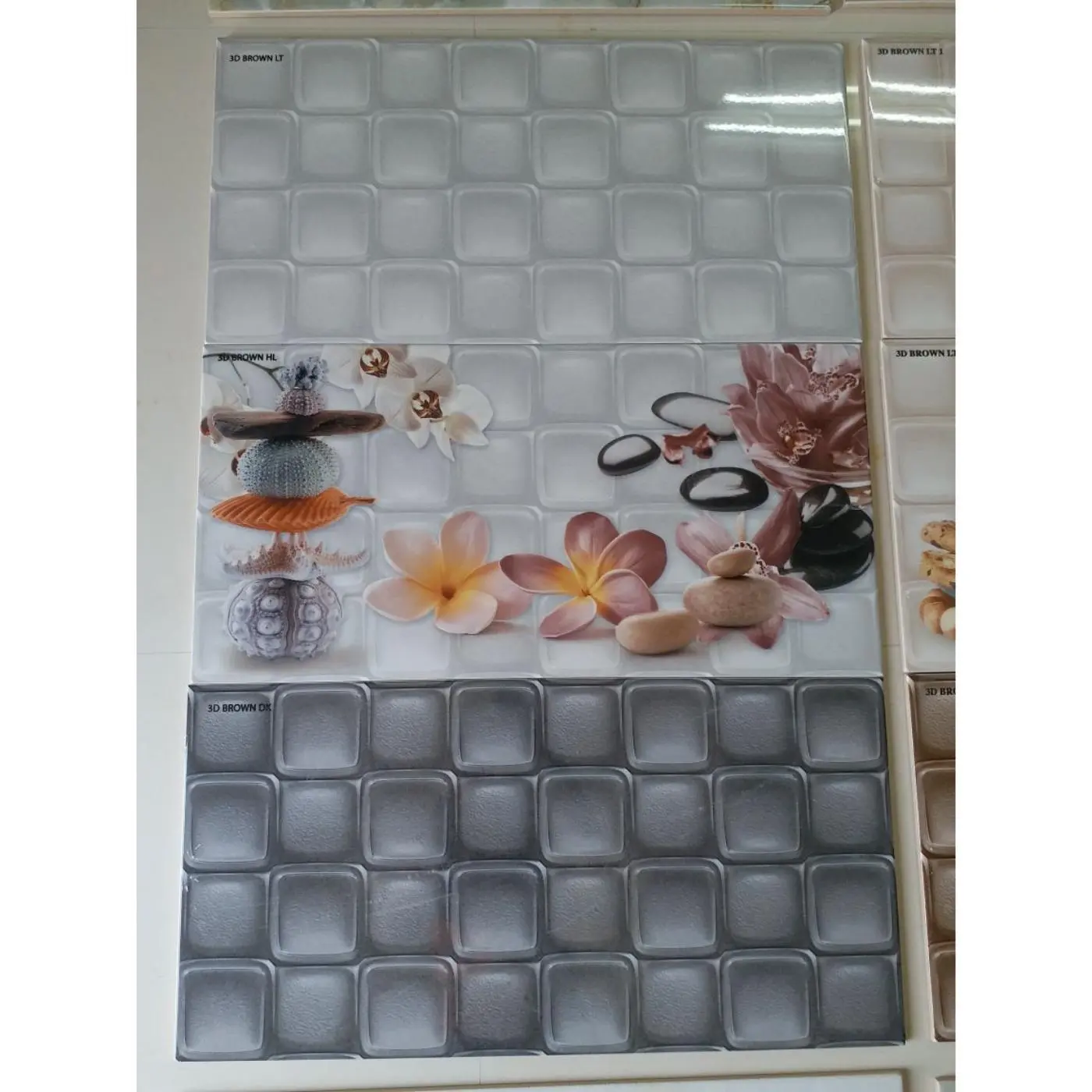 12*24 настенная керамическая кухонная плитка цена Бангладеш керамическая плитка 300*600 мм дешевая настенная цифровая 30x60 глазурованная керамическая печатная плитка