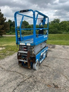 2018 GS-1930 Scissor Lift High Performance Construction Equipment Export Ready - Product Image 2
