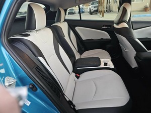 Toyota Prius Prime Premium 2017 Tracción Total (AWD) Caja de Cambios Automática Manual Llantas R18 - Product Image 3