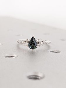 Bague de fiançailles saphir sarcelle bague de mariage unique Snowdrift bleu vert saphir Art déco bague en grappe pour les femmes - Product Image 2