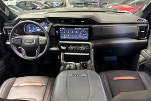 GMC Sierra 2500HD AT4 2024 - Product Image 5