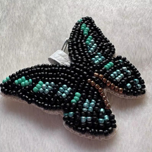 Broches perlées Broche design faite à la main. Accessoires de haute qualité. Broche design unique. Baby shower meilleur cadeau. - Product Image 1