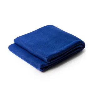 Coperta in pile corallo Gino RPET: gadget ecologico e sostenibile - Product Image 2