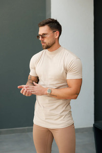 Nouveau à la mode côtelé col haut équipage à manches courtes Beige hommes T-Shirts respirant personnalisé coton Gym Active Fitness T-Shirt pour hommes - Product Image 6