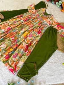 นำเสนอโดยชุดปาร์ตี้พิเศษชุดตัด Aliya กางเกง dupatta - Product Image 6