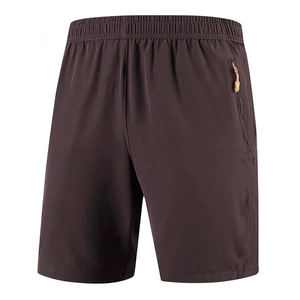 Pantalones cortos deportivos de compresión personalizados para hombre, pantalones cortos deportivos de entrenamiento informales sólidos hechos de poliéster y nailon - Product Image 3