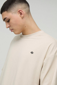 Camisetas de algodón 100% para hombre, ropa de calle de alta calidad, serigrafía con logotipo personalizado, Camiseta holgada de gran tamaño 220 GSM para hombre - Product Image 2