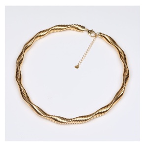 Ensemble de bracelets à chaîne et à maillons de luxe de qualité supérieure Bijoux en or originaux parfaits pour dames - Product Image 1