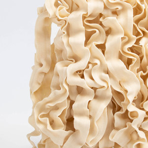 Fideos Secos Mi Riang de Primera Calidad, Secados al Aire, en Caja de 6 Paquetes - Product Image 1