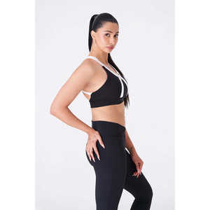 Ensemble soutien-gorge sport noir élégant et legging - Product Image 1