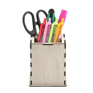 Portalápices Moderno Hecho a Mano de Madera y Metal de Lujo, Alta Calidad para Oficina en Casa, Escritorio, Escuela - Product Image 5