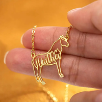 Collier chaîne tendance pour femmes Bijoux de créateur en or Cheval de dessin animé Lettre Nom Acier inoxydable Bijoux mignons pour femmes