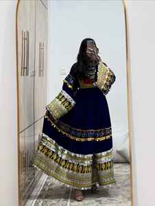 เดรสแบบดั้งเดิมประดับด้วยกำมะหยี่สีฟ้าชุบทองลูกไม้แบบทันสมัยต่ำส่งตรงจากโรงงาน - Product Image 2