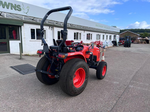 Achetez un tracteur Kubota L1382 d'occasion/neuf, moteur diesel 4x4, prix abordable, livraison rapide disponible dès maintenant - Product Image 5