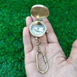 Elegante Brújula Náutica de Latón para Decoración Costera, Entusiastas de la Navegación, Accesorios de Escritorio, Hogar - Product Image 3