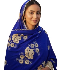 Châle en mousseline multicolore pour femme, broderie florale, strass, doux, léger, respirant, pour l'été et le quotidien en extérieur - Product Image 1