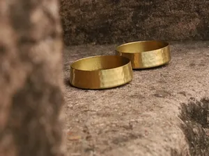 Bougeoir moderne en métal pour la décoration intérieure et extérieure de la maison et du jardin Porte-bougie élégant avec pot à bougie rond - Product Image 4