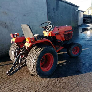 Tidy para 70HP Compact Tractor 4x4 Caja de cambios manual para bomba de motor Alta productividad Horas bajas Garantía de 3 años - Product Image 1