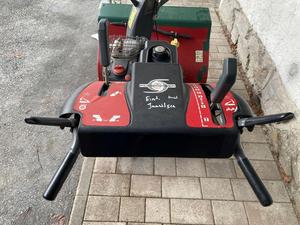 Soplador de Nieve de Nuevo Diseño en Venta con Entrega Rápida, Confiable y Eficiente, la Mejor Opción para Nieve Abundante y Áreas Grandes - Product Image 5