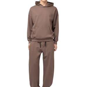 Ensemble de survêtement en coton avec logo personnalisé de haute qualité, élégant, confortable, respirant, vêtements de sport tendance, survêtement tendance - Product Image 6