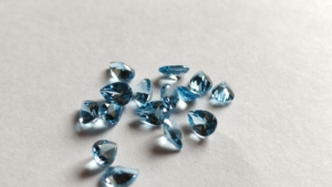 Gran oferta, piedras preciosas de cuarzo Topacio Azul Natural de alta calidad, corte ovalado suelto, accesorios de joyería DIY al por mayor - Product Image 5