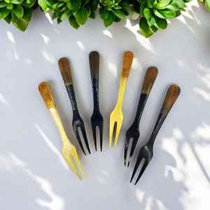 Personnalisable Élégant Mini Corne Cuillère Durable Personnalisable Classique Maison Corne Inde Personnalisable Élégant Cuillère En Corne De Buffle - Product Image 1