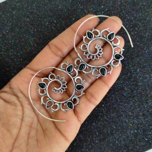 ต่างหูโอนิกซ์สีดำเกลียวห่วงทองเหลืองสไตล์โบฮีเมียนเครื่องประดับแฟชั่นชุบเงินขายดีเครื่องประดับงานปาร์ตี้สำหรับผู้หญิง - Product Image 3