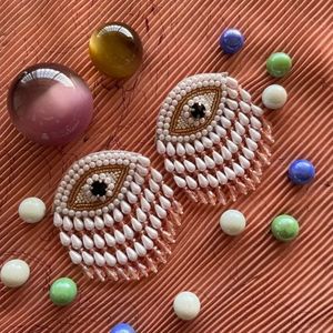 Boucles d'oreilles florales en forme de rose, boucles d'oreilles multi-perles personnalisées, bijoux de fête pour femmes au meilleur prix, boucles d'oreilles en perles fabriquées en Inde - Product Image 6