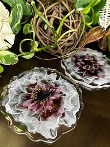 ชุดจานรองแก้วเรซิ่น 6 ชิ้น คุณภาพพรีเมียม สีสันตามสั่ง ทนทาน พิมพ์ลาย UV ดีไซน์ศิลปะสมัยใหม่ สำหรับตกแต่งบ้าน - Product Image 3