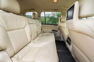 Lexus LX 570 2013 Usado en Buen Estado, Volante a la Izquierda, Emisión Euro IV - Product Image 4