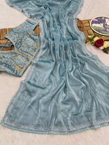 Hermoso Sari de seda suave con lentejuelas de trabajo y borde, blusa cosida, Sari de función de boda de diseñador, Sari de fiesta. - Product Image 4