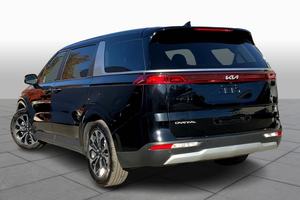 KIA Carnival EX FWD LHD RHD 2024 Usado - Product Image 5