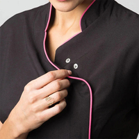Tunique d'uniforme promotionnelle de haute qualité, respirante, en polyester/spandex, sans couture, pour massage thaïlandais, esthéticienne, avec logo et couleur personnalisés
