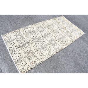 พรมวินเทจ ขนาด 3.37x6.9 ฟุต พรมตกแต่ง สีขาวดำ ทำจากขนสัตว์ - Product Image 1