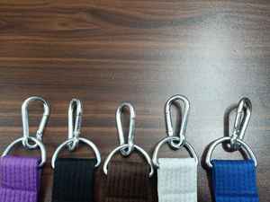 ขายส่งพวงกุญแจ jiu jitsu ฉลากที่กําหนดเองคาราเต้เทควันโดศิลปะการต่อสู้ bjj พวงกุญแจบรรจุใน polybag ผลิตในปากีสถาน - Product Image 3