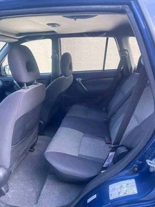 ÚLTIMA OFERTA en RAV4 BASE 4WD 2004 USADO, IMPECABLE, VOLANTE A LA IZQUIERDA, INTERIOR OSCURO, ENVÍO GRATUITO para CLIENTES NUEVOS - Product Image 4