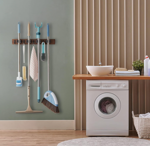 Soporte para escoba individual montado en la pared, organizador de fregona de <span class=keywords><strong>madera</strong></span> rústica, 4 ganchos, estante de almacenamiento duradero, <span class=keywords><strong>armario</strong></span> de garaje, lavandería, herramienta de cocina - Product Image 2