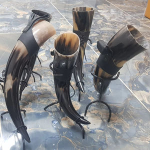 Corne à boire en corne de buffle écologique faite à la main, style animal, imperméable, forme naturelle, design moderne, support en métal, en provenance d'Inde - Product Image 5